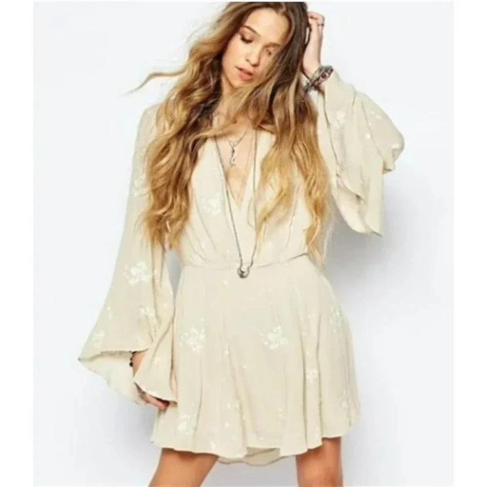 Free People Jasmine Bohemian Light Yellow Embroidered Mini Dress Sz 0 XS - Picture 1 of 12